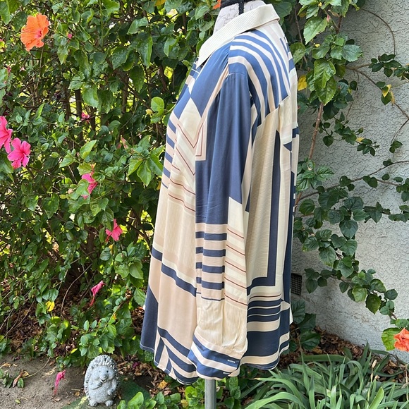 Lafayette 148 New York Abstract Striped Geometric Silk Satin Button Down Blouse - Picture 5 of 8